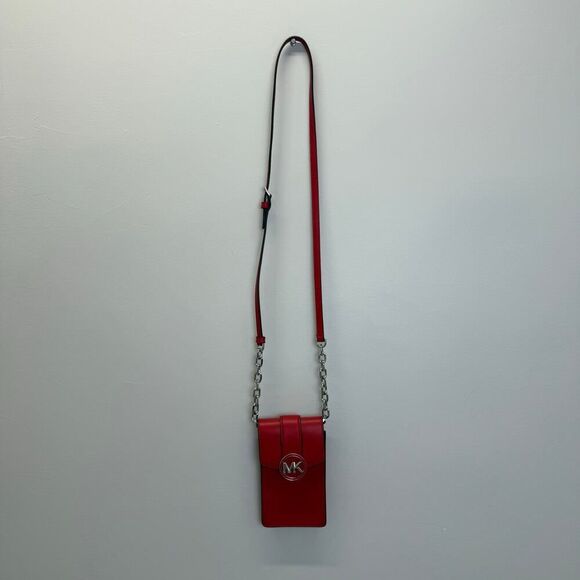 Michael Kors Carmen Small North South Phone
Crossbody Bright Red - Picture 7 of 13